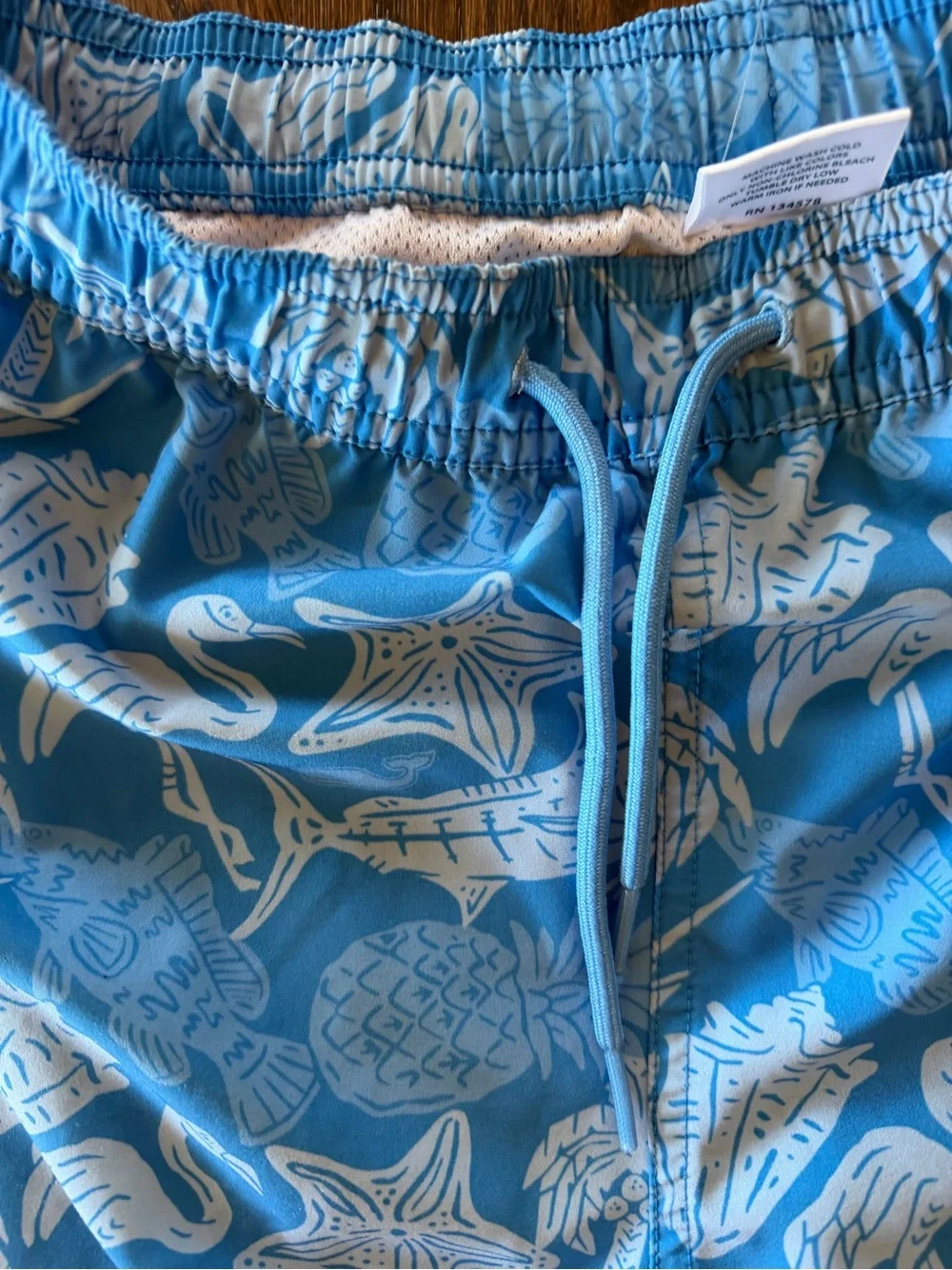Vineyard Vines bright tropical